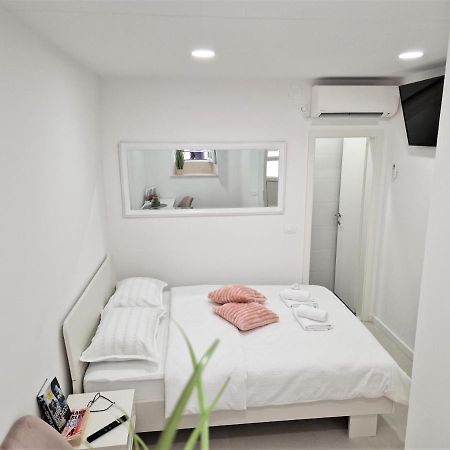 Room M&M Dubrovnik Exteriör bild